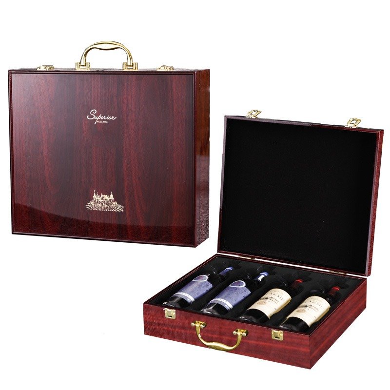 Sourix luxury wooden 4 bottle wine box with high gloss finish and gold latches Sourix luxury wooden 4 bottle wine box with high gloss finish and gold latches